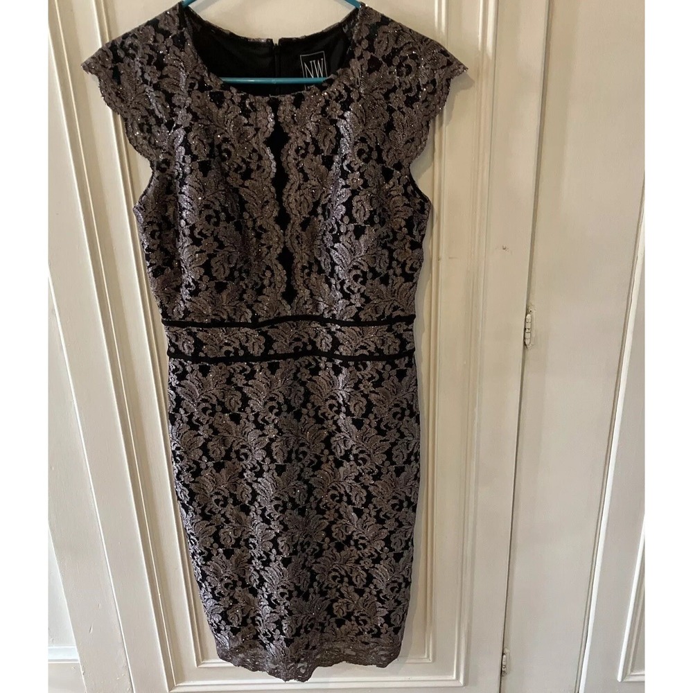 NIGHTWAY Womens Black and Lace Glitter Lined Round Neck Short Evening Dress 6